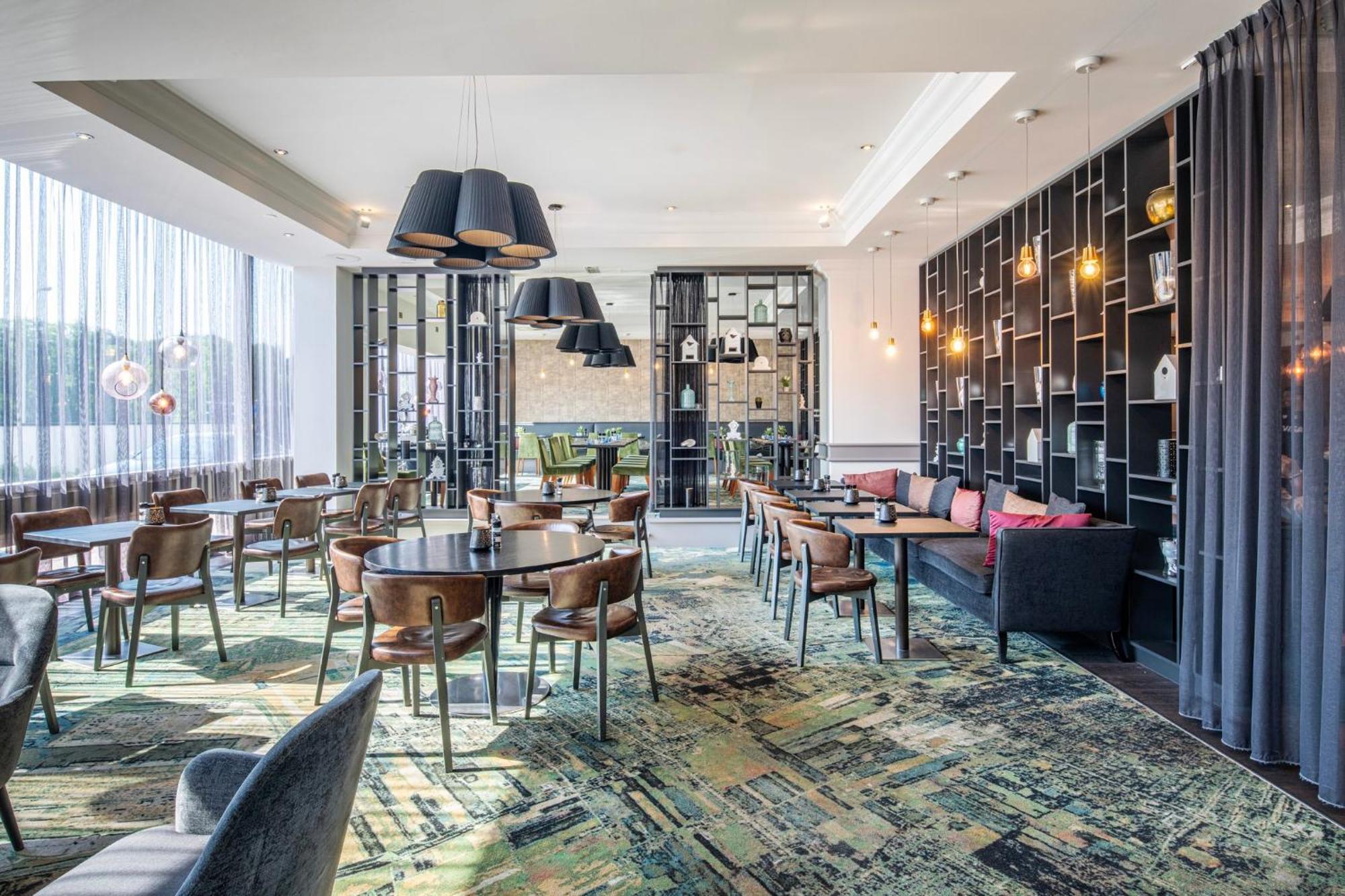 Hotel Crowne Plaza Antwerpen By Ihg Exterior foto