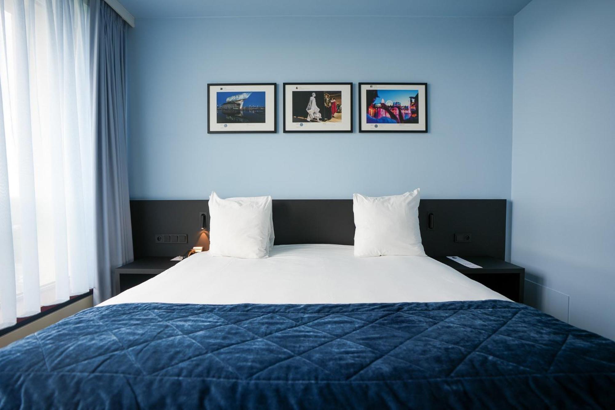 Hotel Crowne Plaza Antwerpen By Ihg Exterior foto