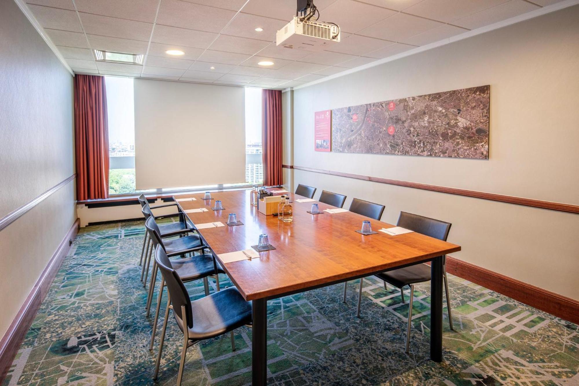 Hotel Crowne Plaza Antwerpen By Ihg Exterior foto